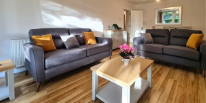 Large Bright Apt with Balcony South Dublin City